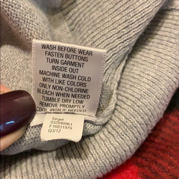 Festive Cardigan Sweater - Picture 7 of 8